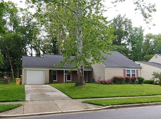 1910 Harcourt Ave, Crofton, MD 21114