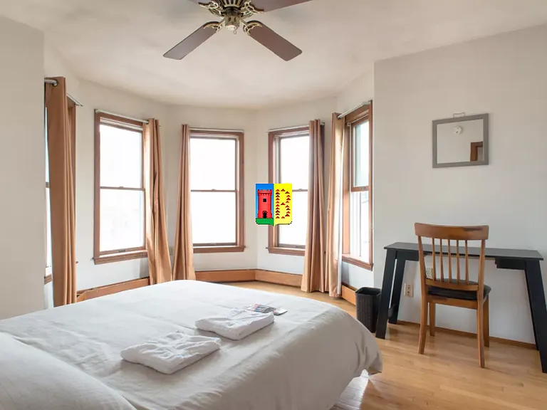 28 Orleans St #6A — Photo 2