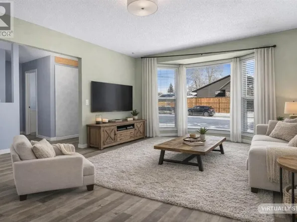72 S Marquis Pl SE, Airdrie, AB T4A 1Z1