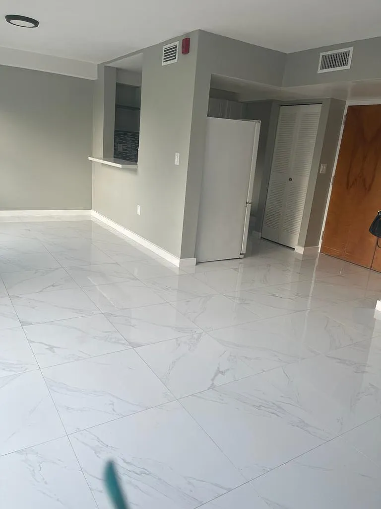 1 bed, 900 sqft, $2,000 — Photo 1