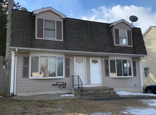 209-211 Verge St, Springfield, MA 01129