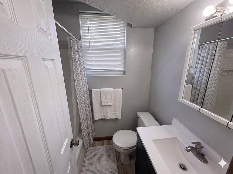 1125 Dixon Dr — Photo 5