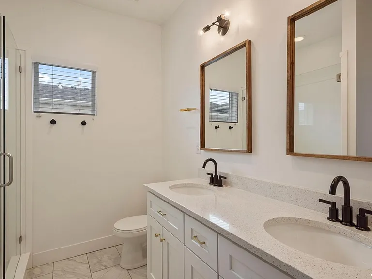 1752 W Pirgos Ln — Photo 13