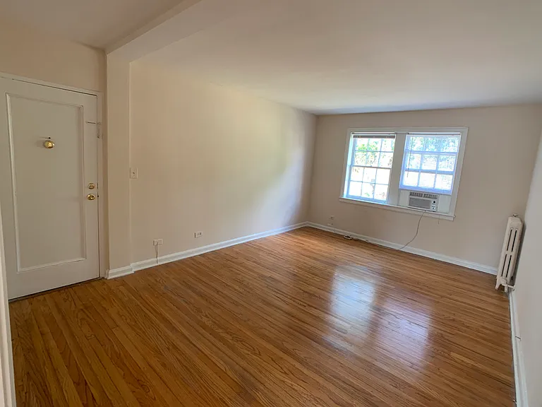 2856 Thornhill Rd — Photo 9