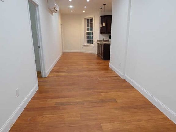 3rd image of 1838 A C Powell Blvd APT 3