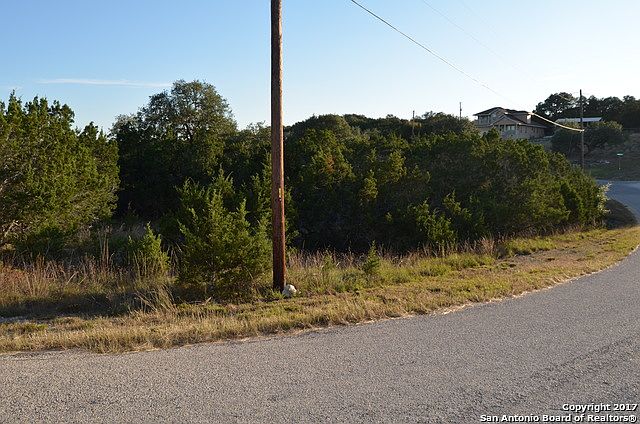 1st image of 1324 Canyon Lake Dr