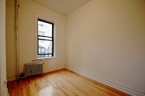 Rented by Bohemia Realty Group | media 31