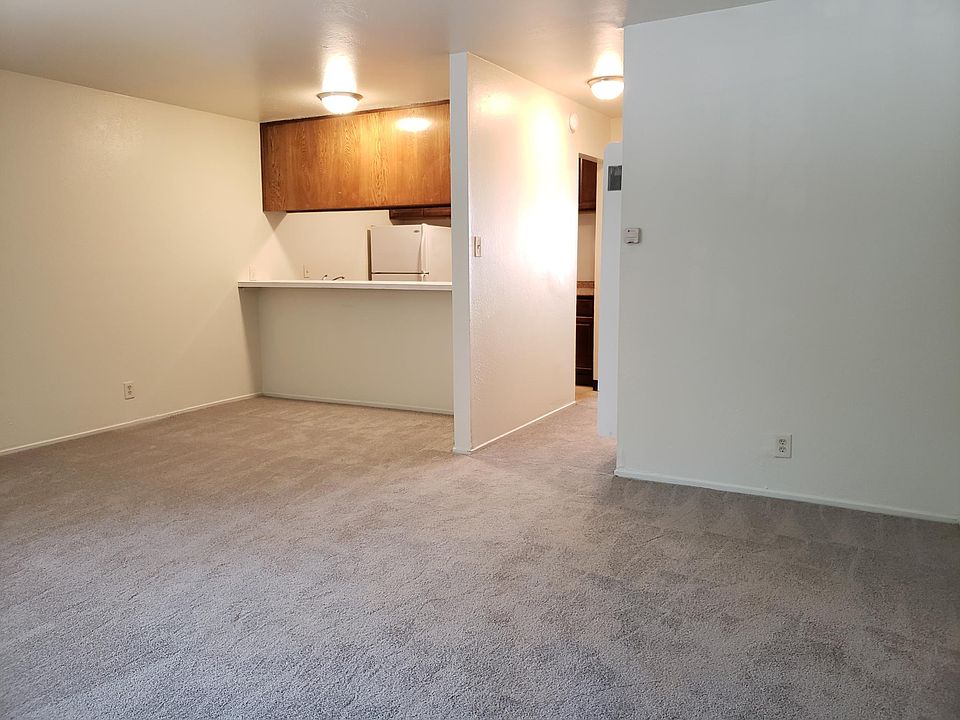 1st image of 2288 Brown St APT 1