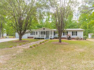 1994 Zion Rd, Lancaster, SC 29720