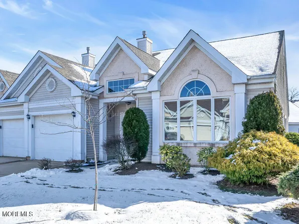 3 Aberdeen Way, Monroe, NJ 08831