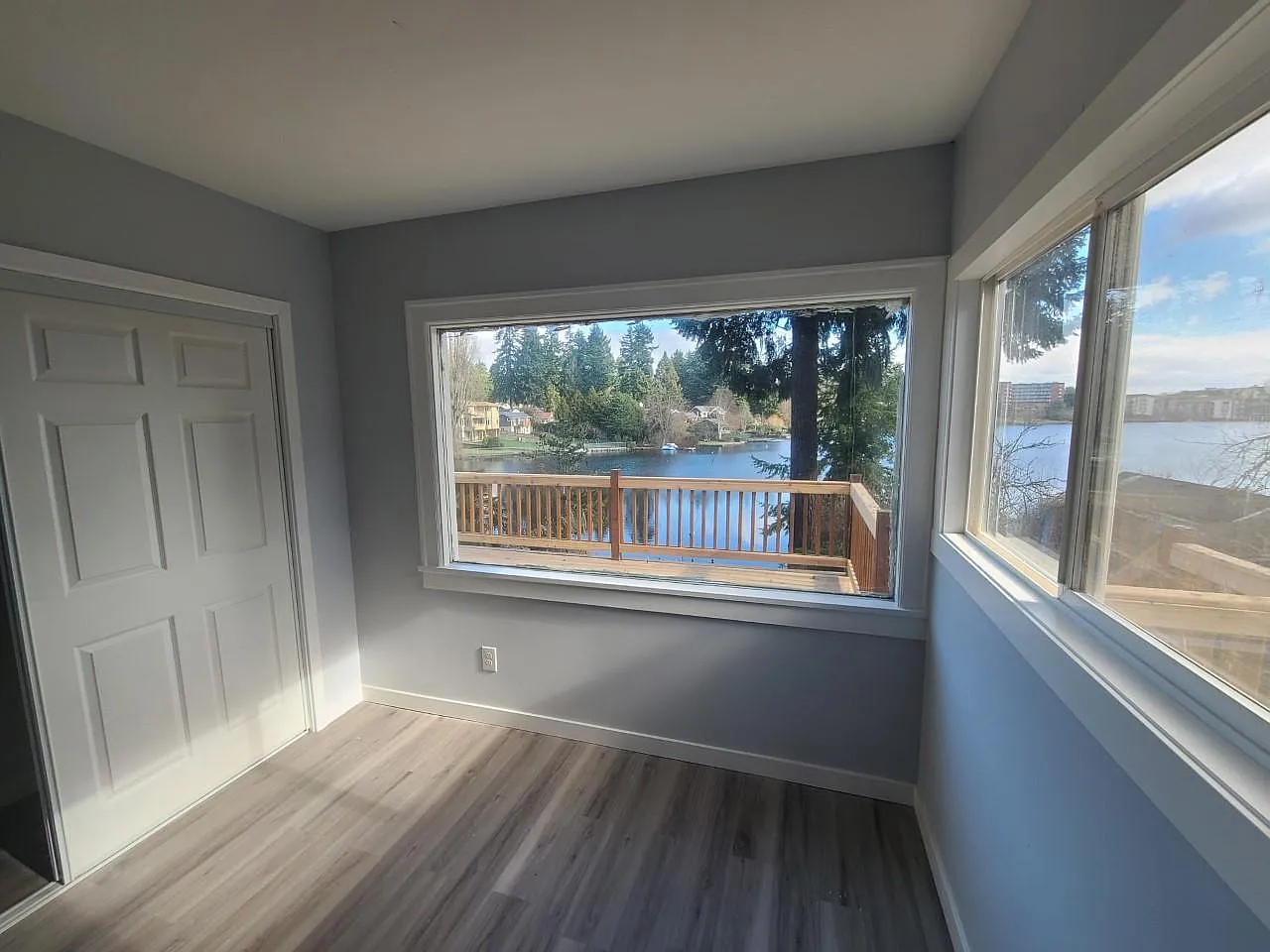 13444 Greenwood Ave N — Photo 3