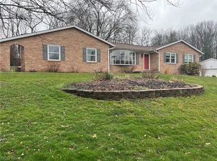 8697 Morningview Ave NW, Clinton, OH 44216