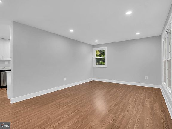 4th image of 4810 Wilby Ct