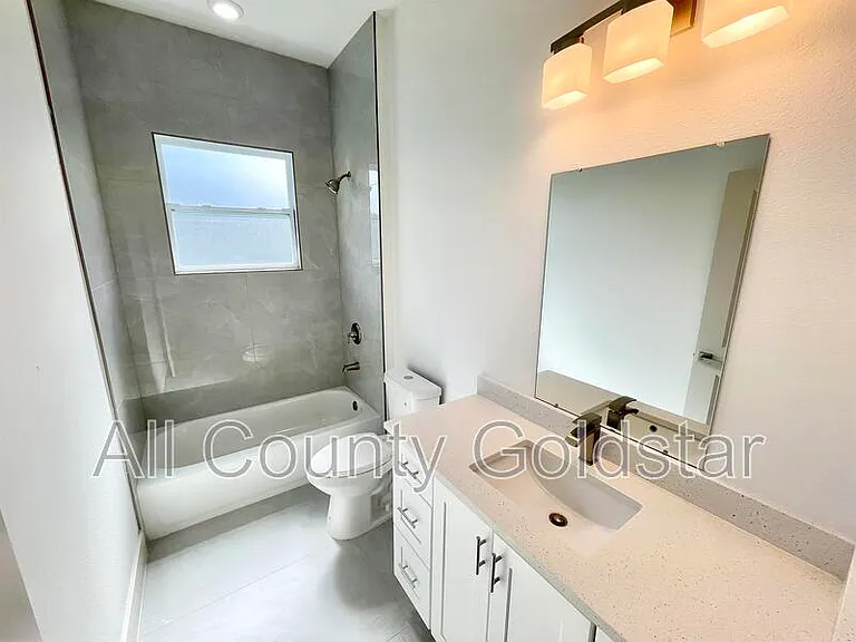 311 Yule St — Photo 10