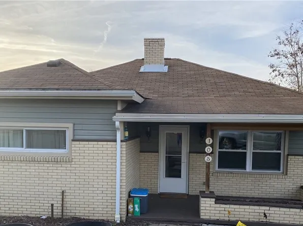 105 May St, Yukon, PA 15698