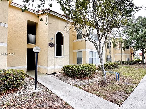 2nd image of 13060 Vista Isles Dr APT 225