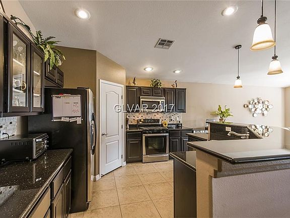 4th image of 4713 Nantucket Clipper Dr