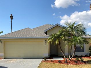 4942 72nd Ct E, Bradenton, FL 34203