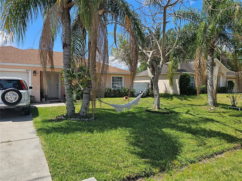 4 bed, 3.0 bath, 1672 sqft, $1,875 — Photo 3