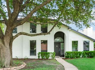 7606 Beverly Dr, Rowlett, TX 75089