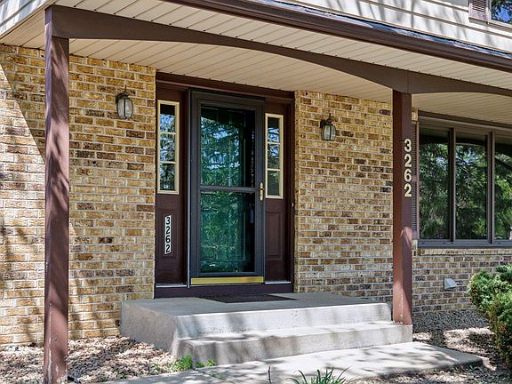 4th image of 3262 Churchill Dr