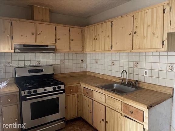 4th image of 19017 NW 45th Ave