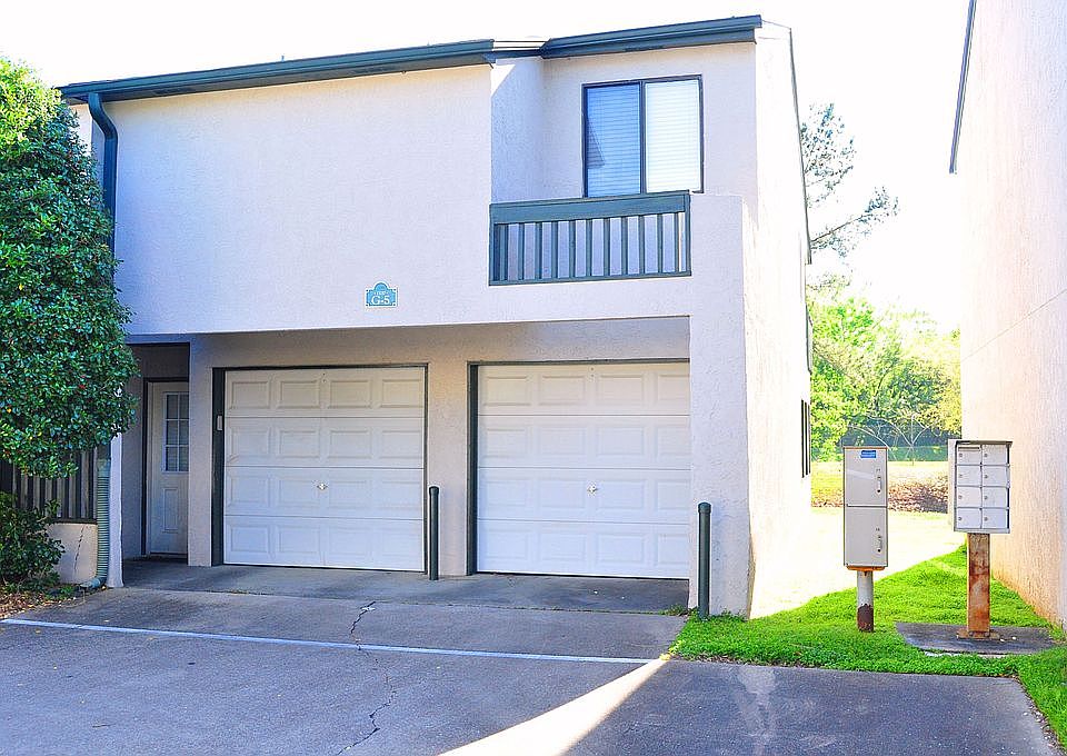 Townhouse front