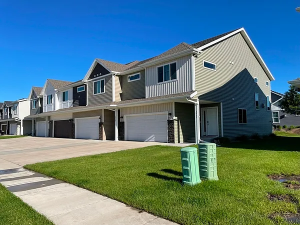 Cottage3wood Townhomes