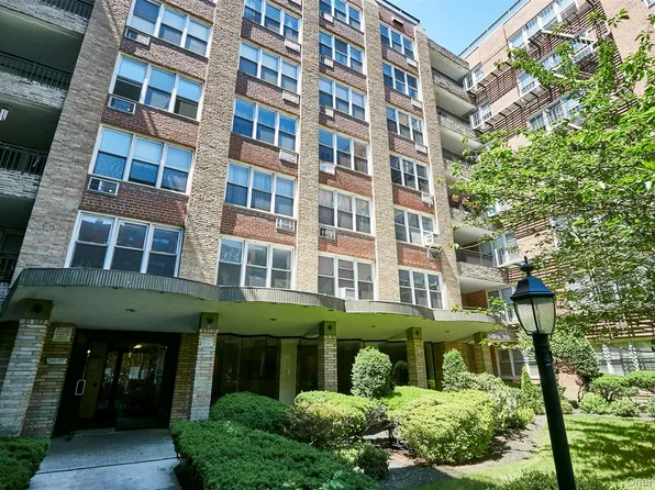 94-11 59 Avenue #D-17, Elmhurst, NY 11373