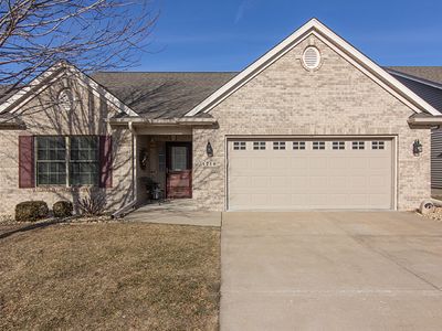 1716 Stone Gate Cir, Davenport, IA, 52807