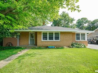 1316 E Beach St, Peoria, IL 61615