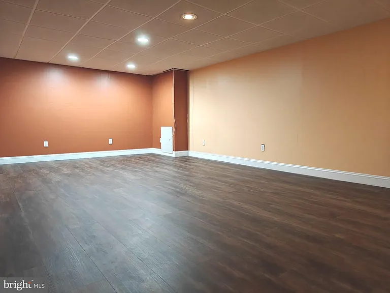 104 Coventry Way — Photo 22