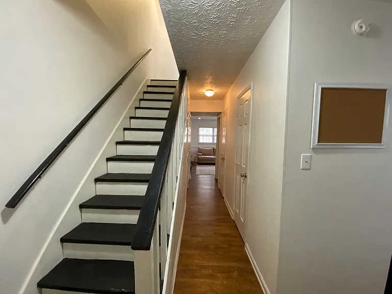 1905 S Milledge Ave #8 — Photo 20