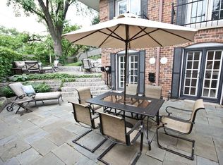 3020 Highland Ave, Wilmette, IL