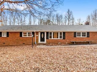300 Venus Dr, Greensboro, NC 27406