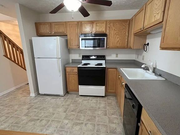 2nd image of 449 Rachel Ln