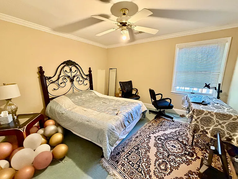 525 Brook Ave — Photo 15