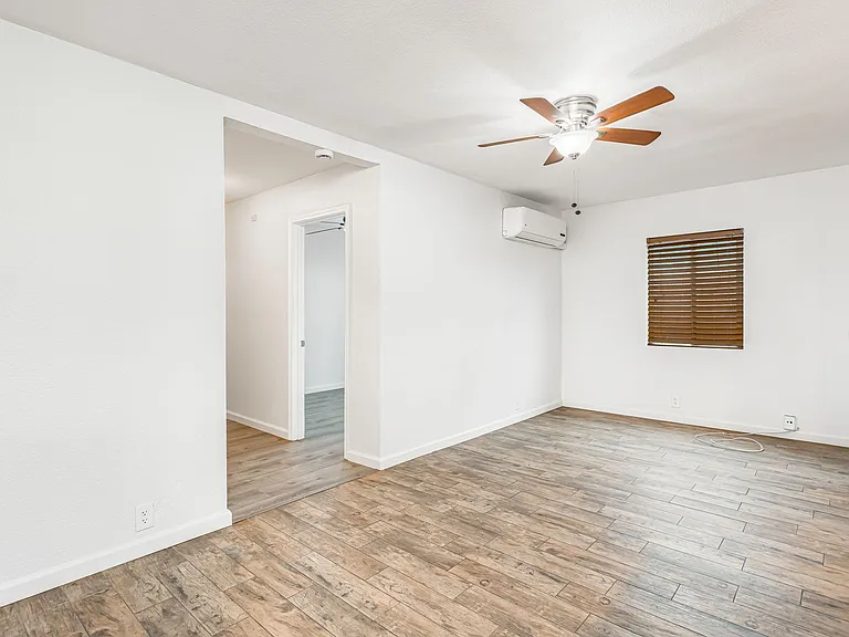 14993 Yucca Ave #A — Photo 13