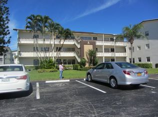 7 Suffolk Dr #A, Boca Raton, FL 33434