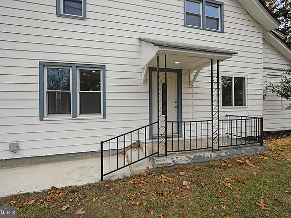 4th image of 1612 Delsea Dr