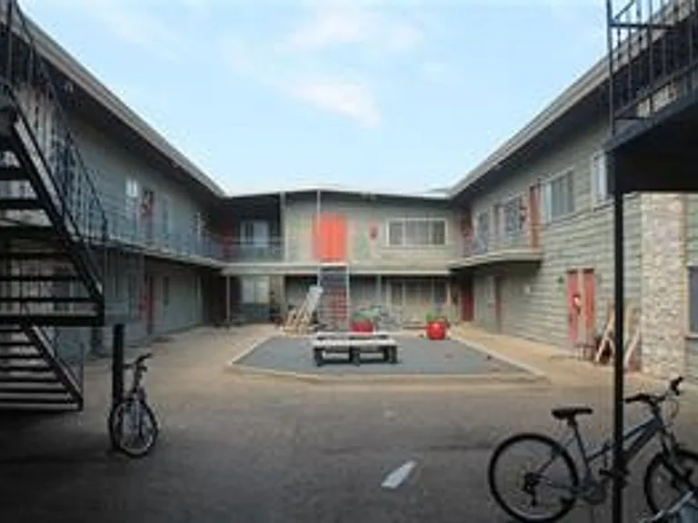 2408 Longview St — Photo 30