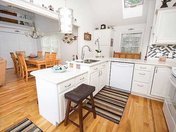 Quartz Counters