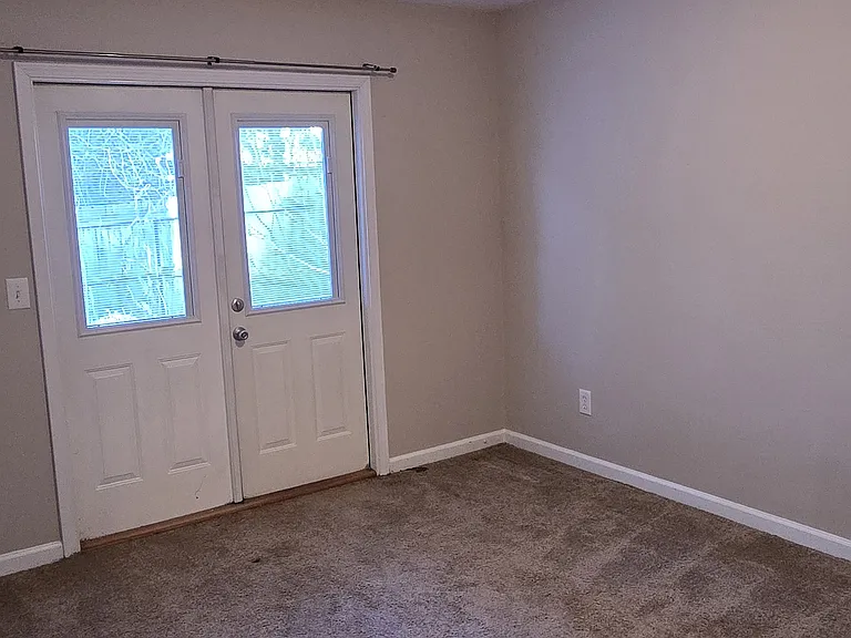 5900 Trent Walk Dr — Photo 9