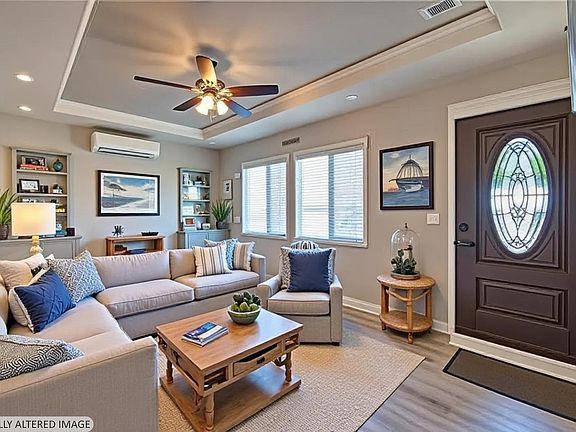 4th image of 5020 Lakeshore Boulevard #19