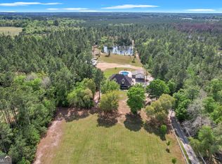 10151 Lanes Bridge Rd, Jesup, GA 31545