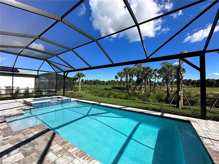 9260 Cormorant Dr — Photo 10