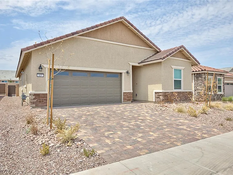 819 Cottonwood Hill Pl — Photo 3