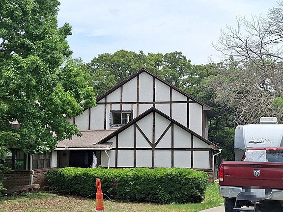 4th image of 1501 Angelina Bend Dr