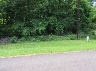752 Sagebrush Trl, Winston Salem, NC 27101