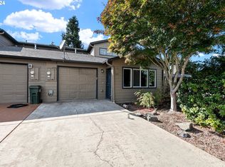 665 Pine Ct, Junction City, OR